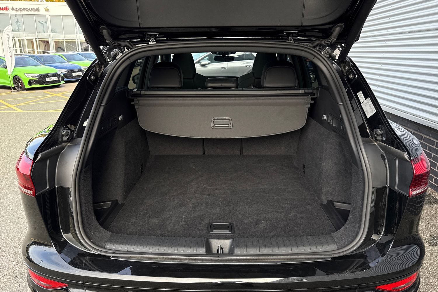 Used Audi Other 2024 for sale - 76017512: Photo 7