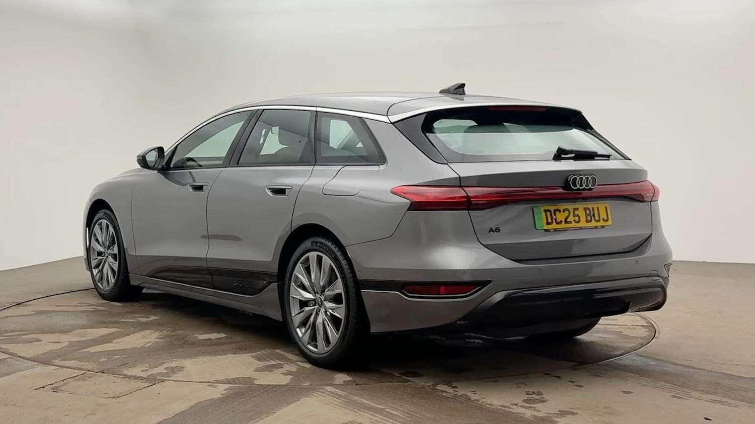 Used Audi A6 2025 for sale - 77820222: Photo 3