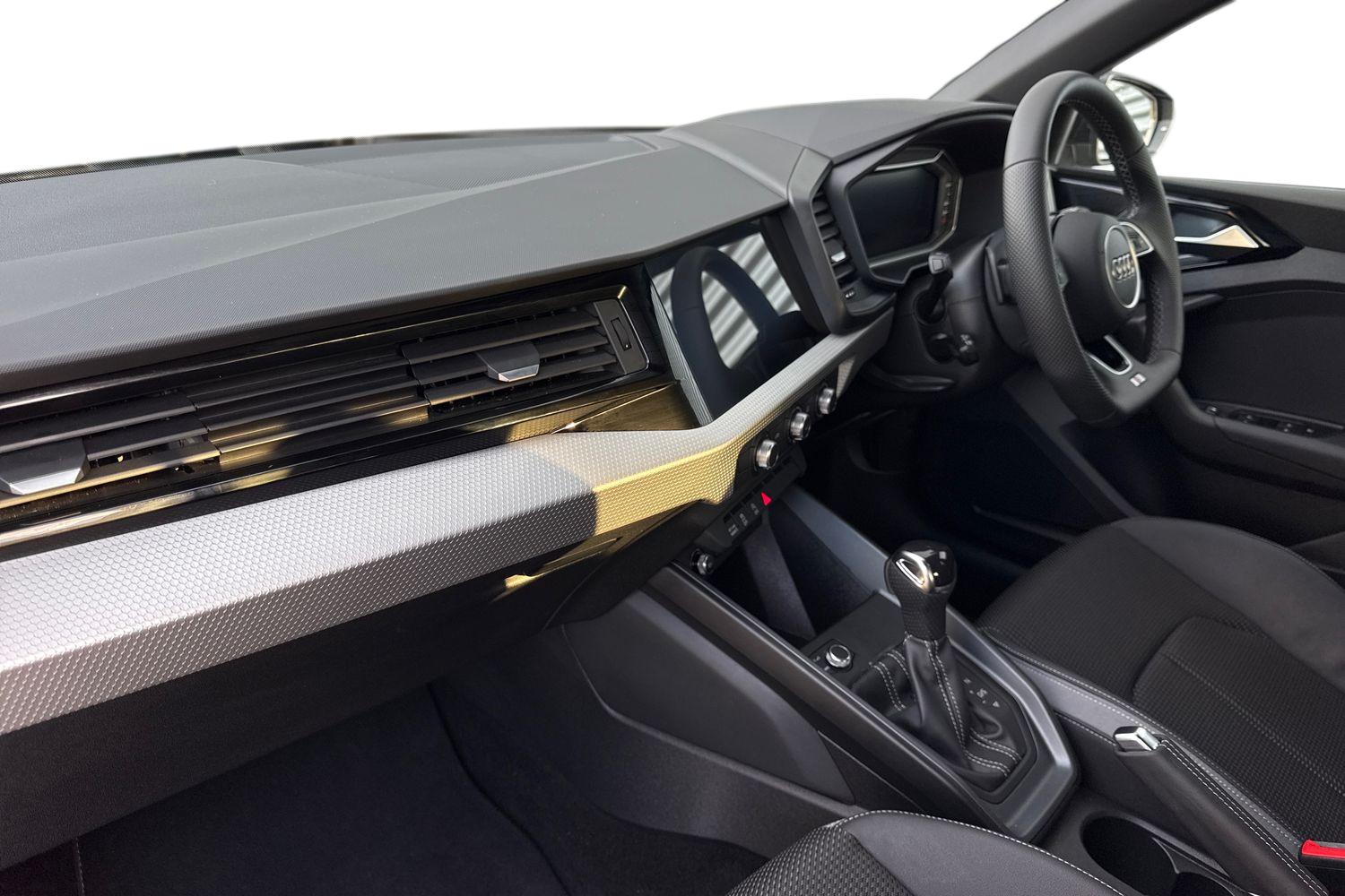 Used Audi A1 2025 for sale - 76411529: Photo 15