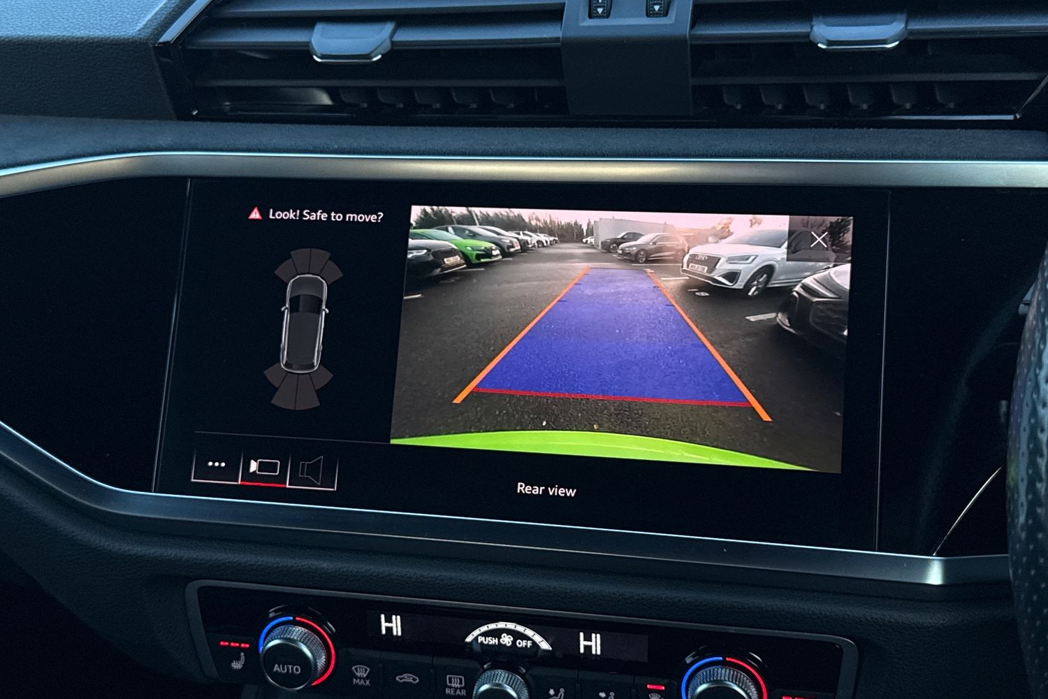 Used Audi RS Q3 2020 for sale - 76805363: Photo 34