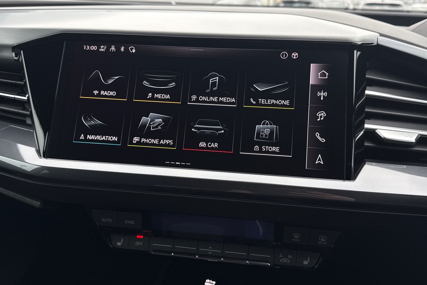 Used Audi Q4 e-tron 2024 for sale - 77355421: Photo 26