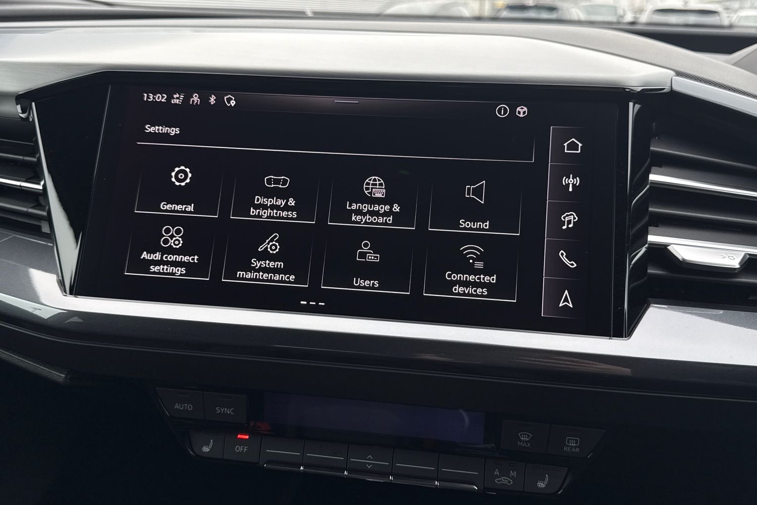 Used Audi Q4 e-tron 2024 for sale - 77355421: Photo 41