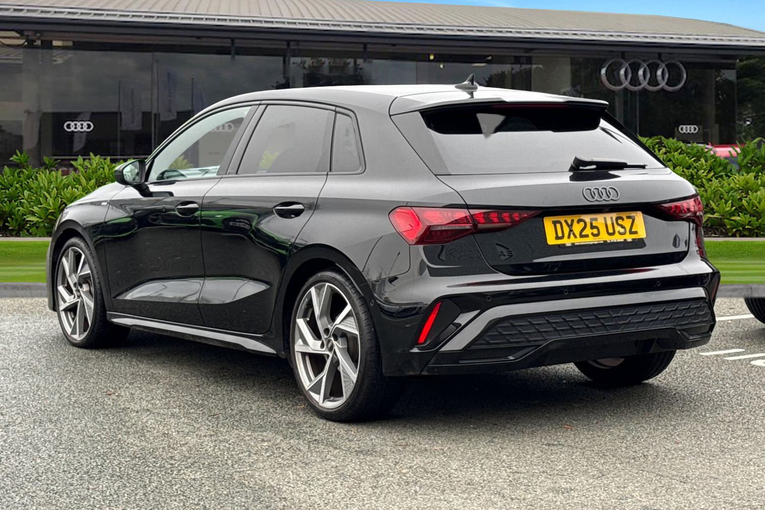 Used Audi A3 2025 for sale - 76718468: Photo 2