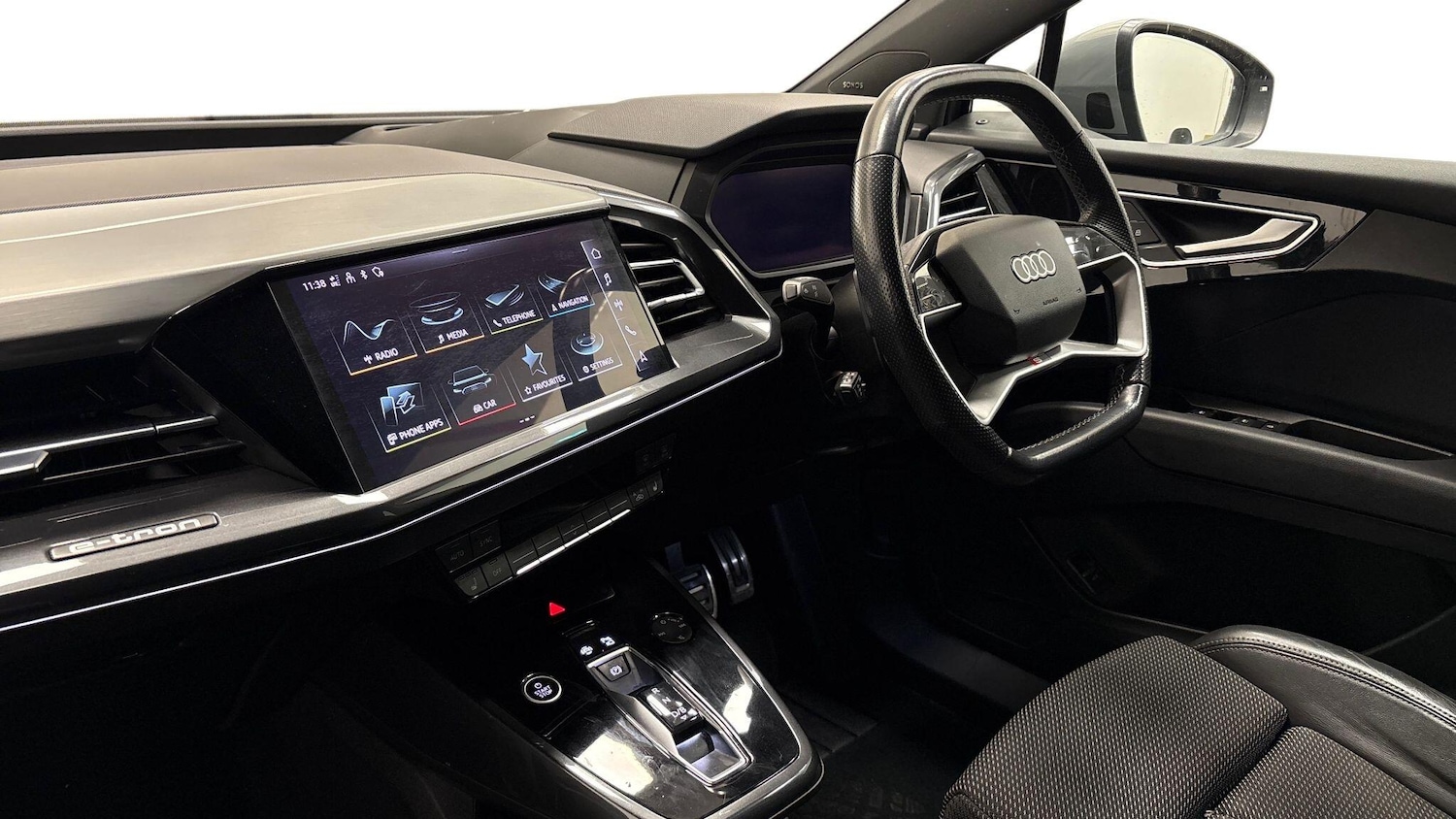 Used Audi Q4 e-tron 2022 for sale - 77791752: Photo 2