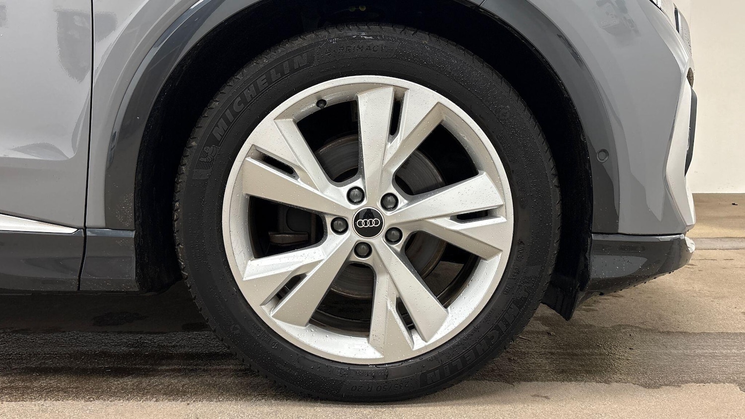 Used Audi Q4 e-tron 2022 for sale - 77791752: Photo 6