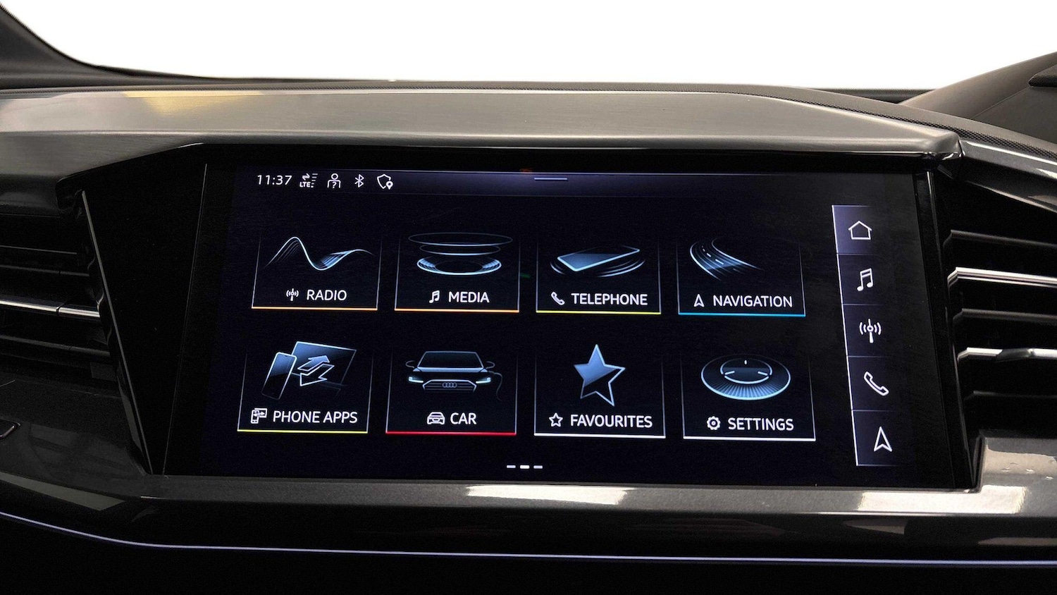 Used Audi Q4 e-tron 2022 for sale - 77791752: Photo 9