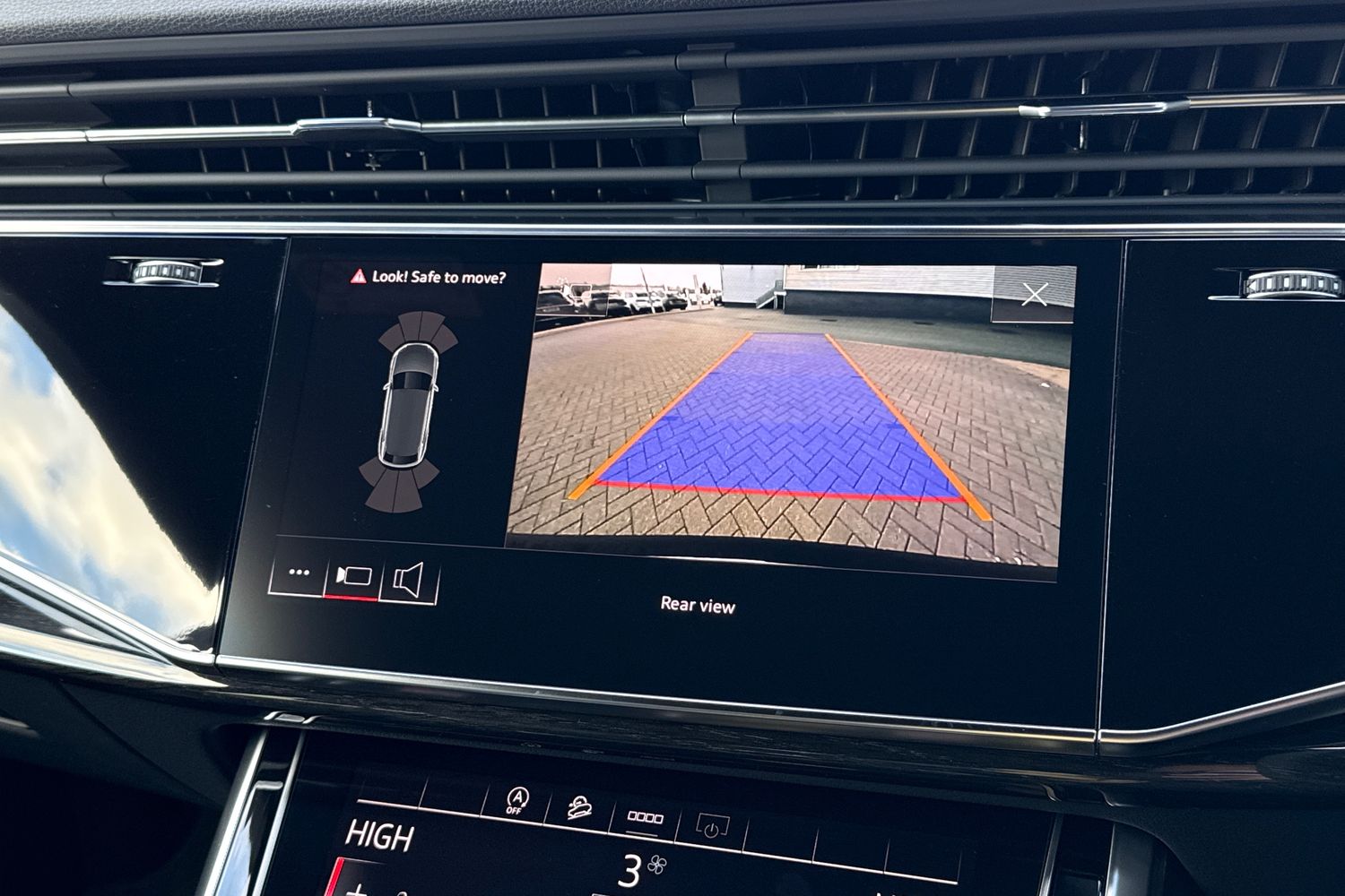 Used Audi Q8 2025 for sale - 77048506: Photo 34