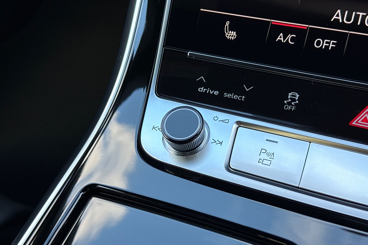 Used Audi Q8 2025 for sale - 77048506: Photo 50