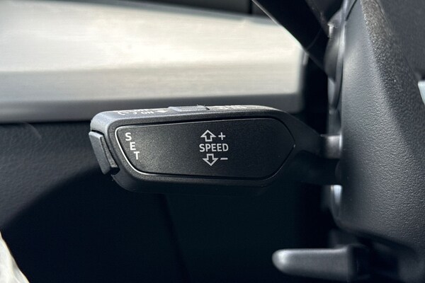 Used Audi SQ5 2023 for sale - 75627922: Photo 38