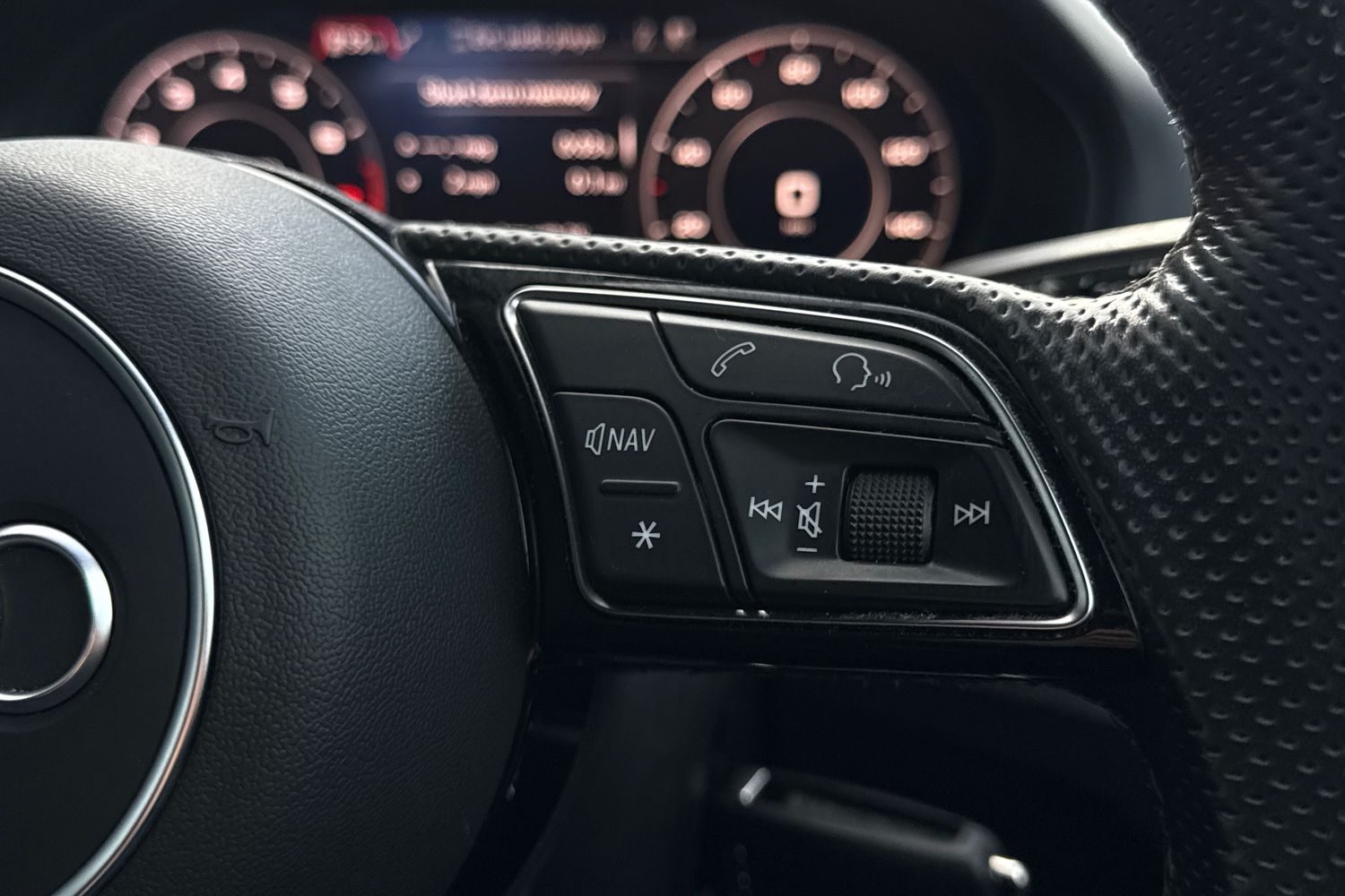 Used Audi Q2 2022 for sale - 76569469: Photo 38