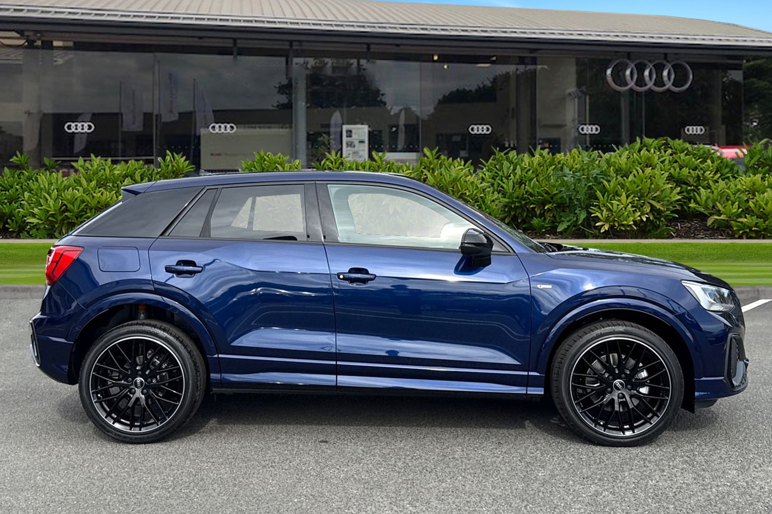 Used Audi Q2 2025 for sale - 76128398: Photo 3