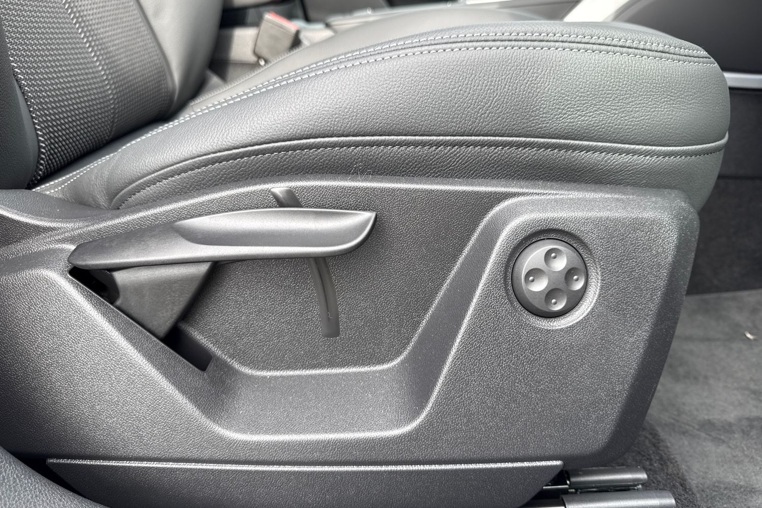 Used Audi Q2 2025 for sale - 76128398: Photo 42