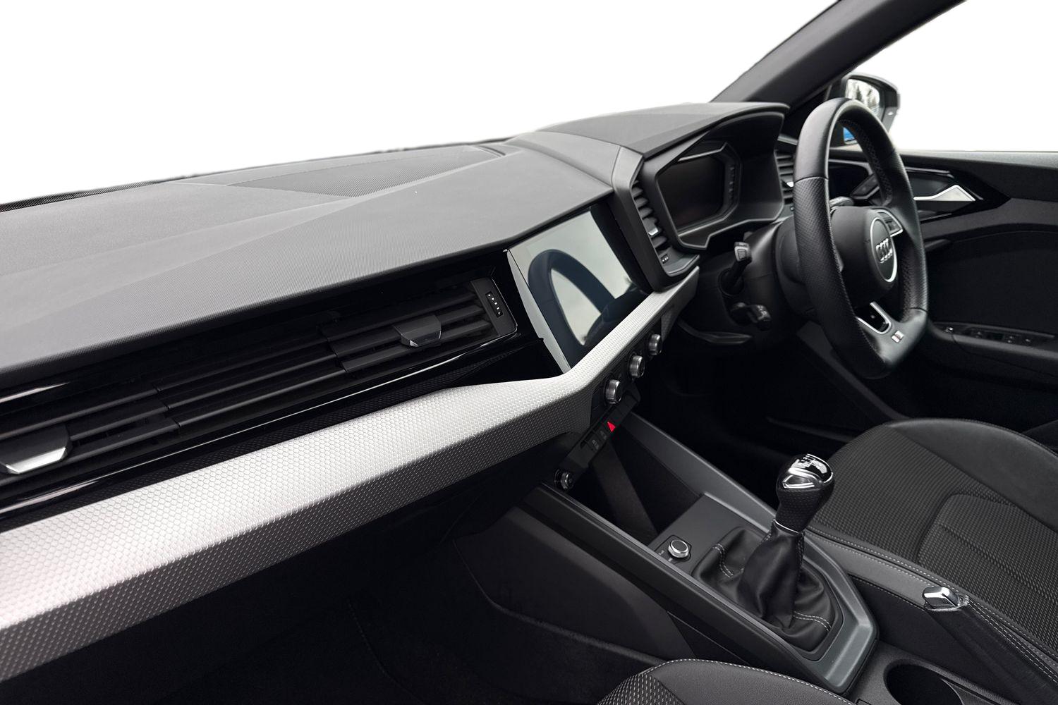 Used Audi A1 2022 for sale - 77421652: Photo 15