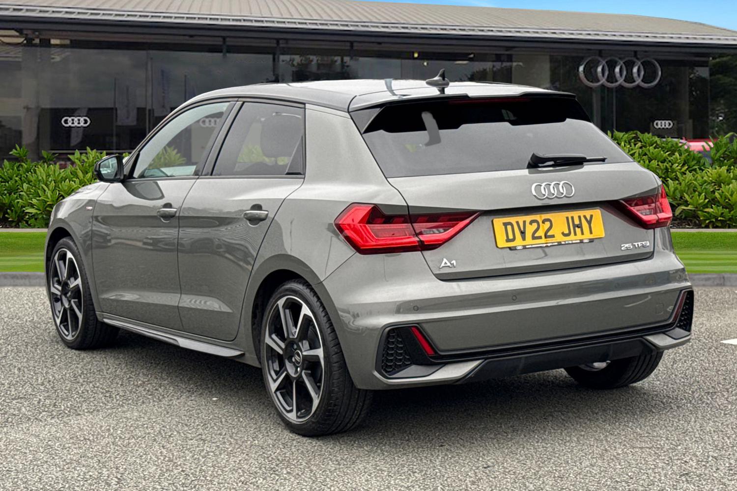 Used Audi A1 2022 for sale - 77421652: Photo 2