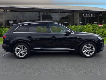 Used Audi Q7 2024 for sale - 79779371: Photo