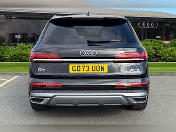 Used Audi Q7 2024 for sale - 79779371: Photo
