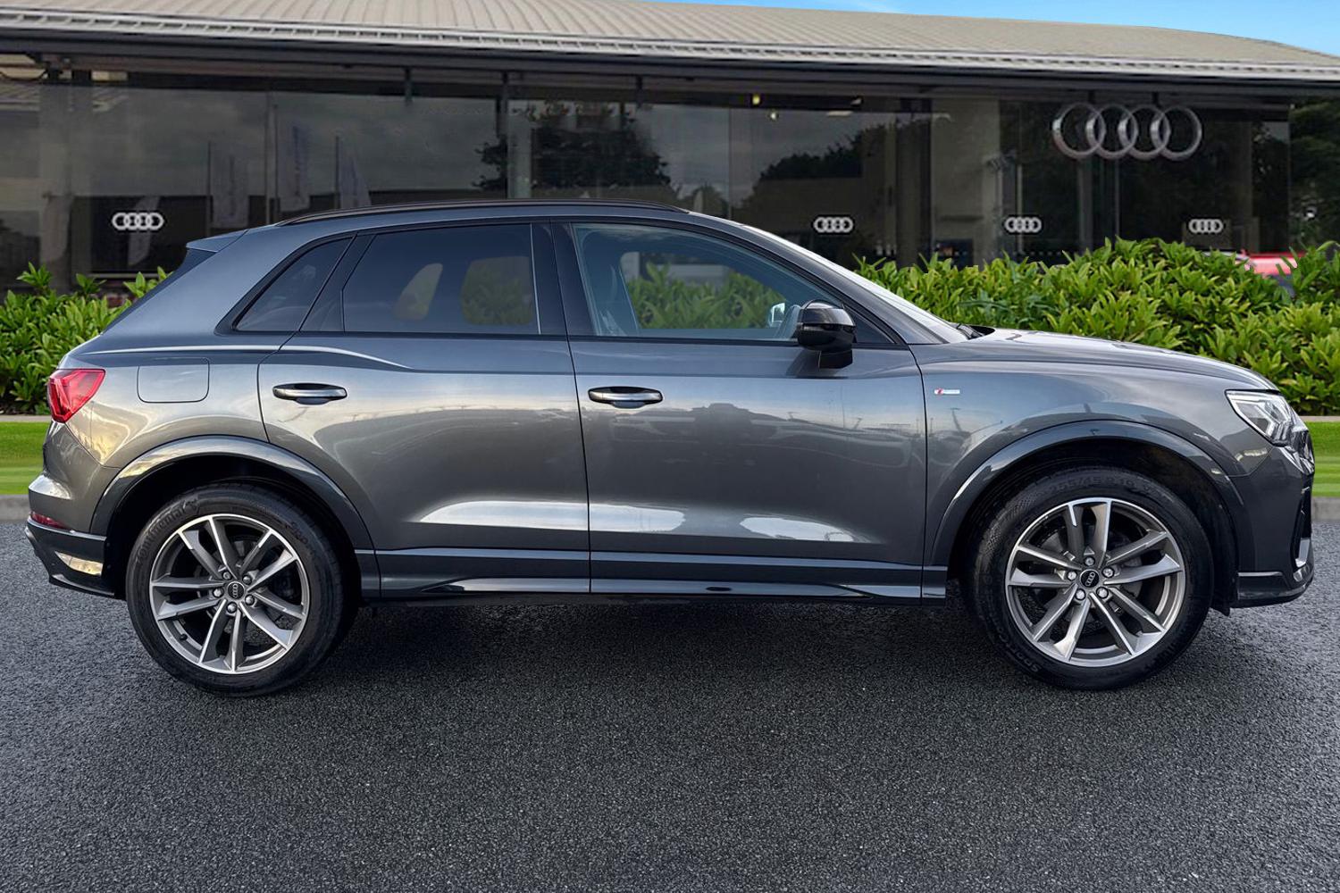 Used Audi Q3 2022 for sale - 77355449: Photo 3