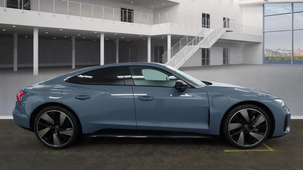 Used Audi RS e-tron GT 2022 for sale - 77546557: Photo 5