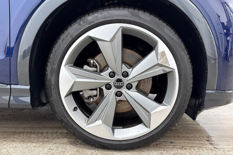 Used Audi Q4 e-tron 2025 for sale - 78210787: Photo 5