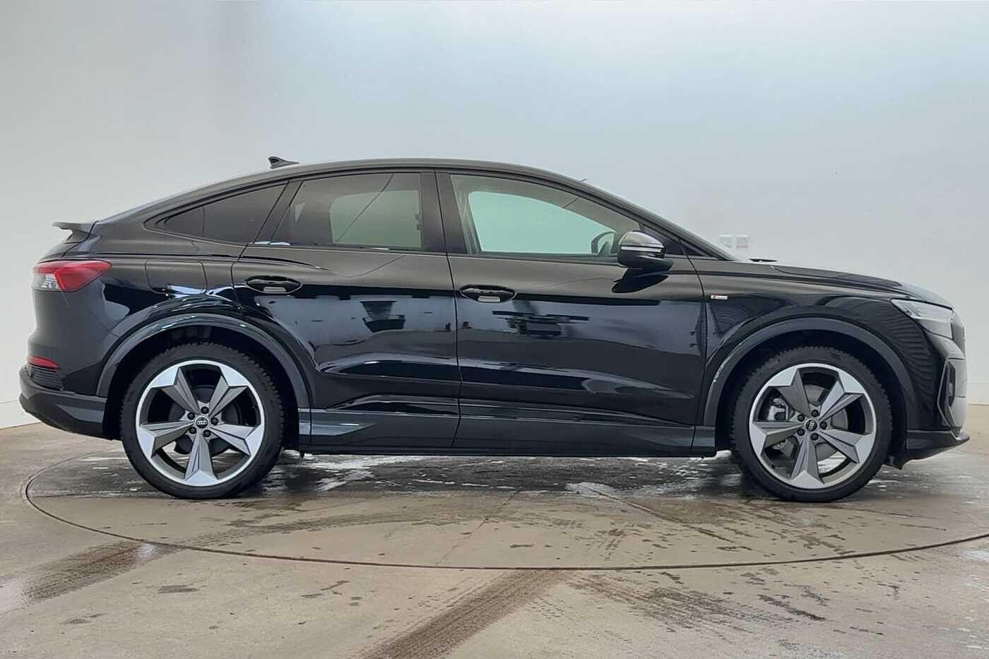 Used Audi Q4 e-tron 2025 for sale - 76171222: Photo 4