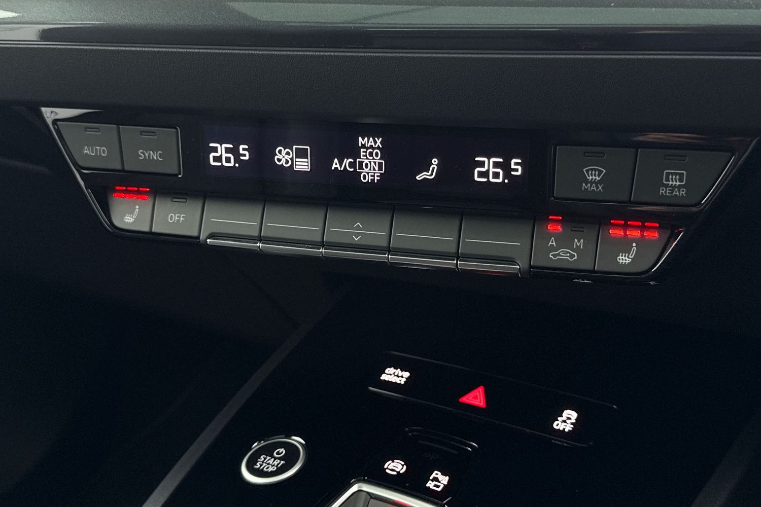 Used Audi Q4 e-tron 2026 for sale - 76546136: Photo 18