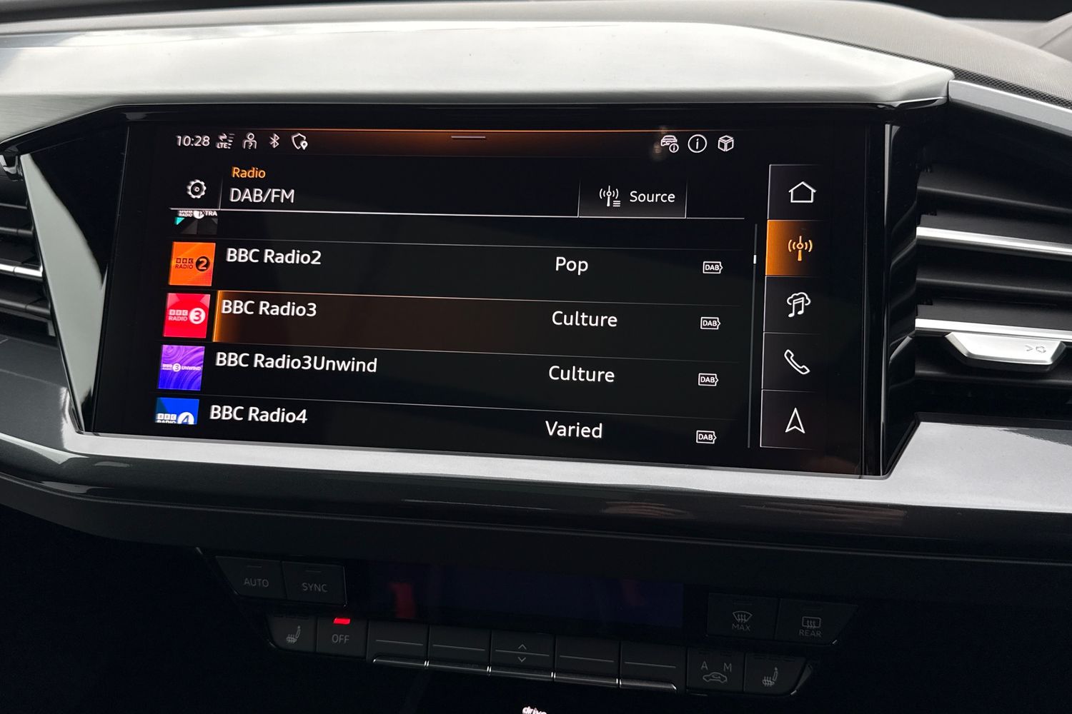 Used Audi Q4 e-tron 2026 for sale - 76546136: Photo 39