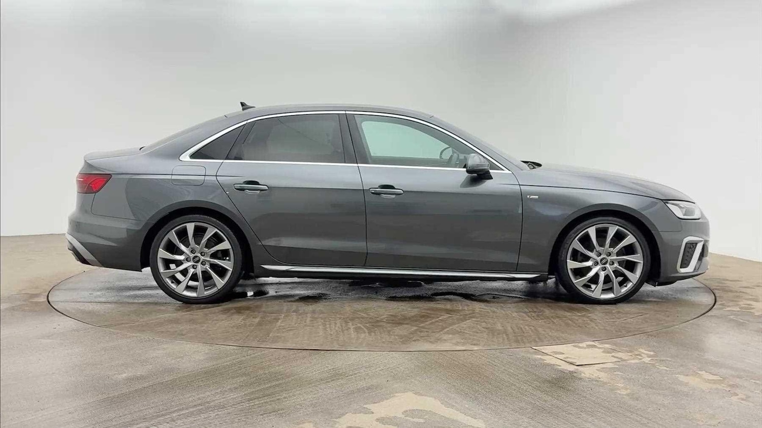 Used Audi A4 2023 for sale - 77564086: Photo 4