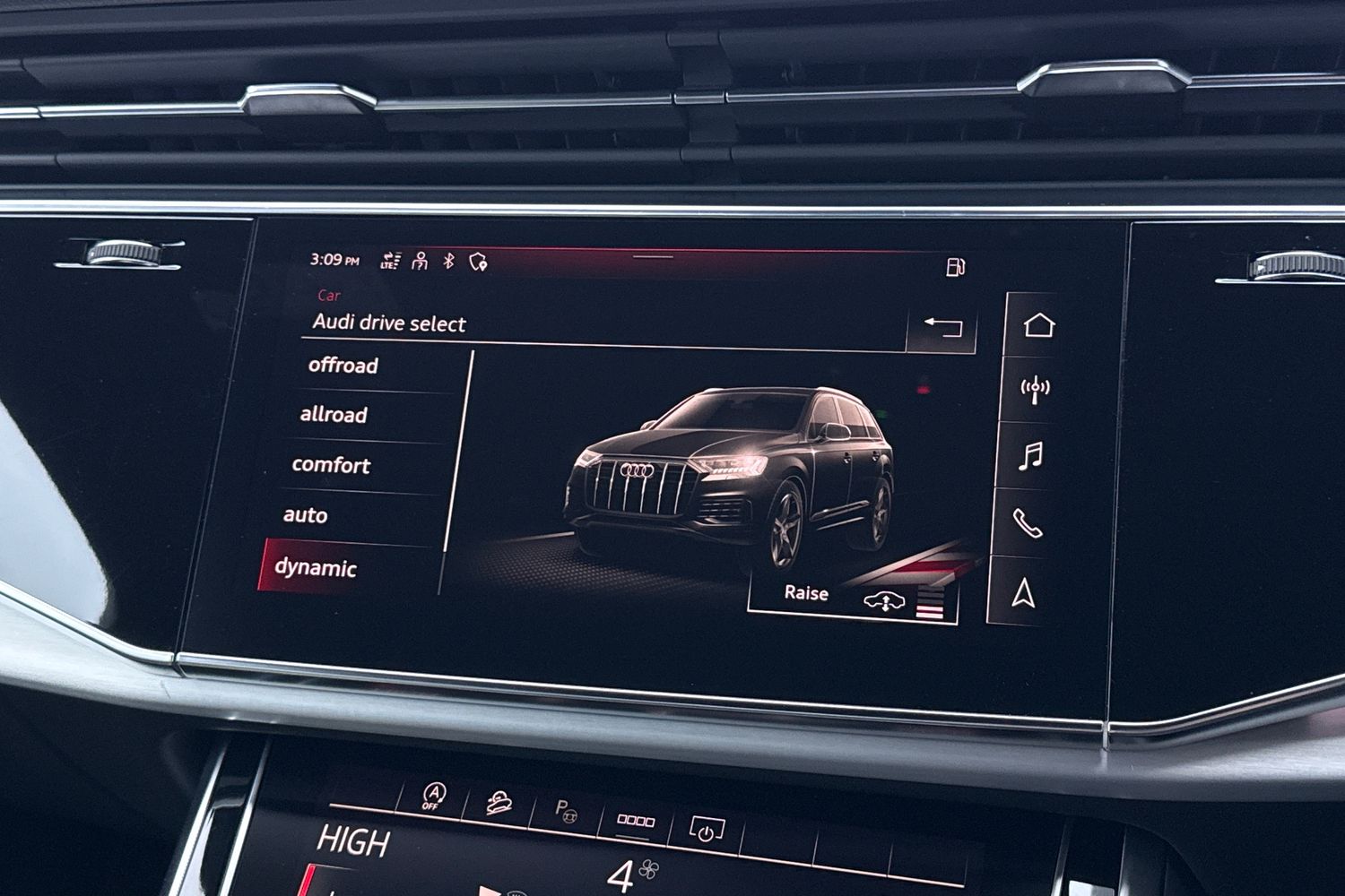 Used Audi Q7 2022 for sale - 77383203: Photo 33