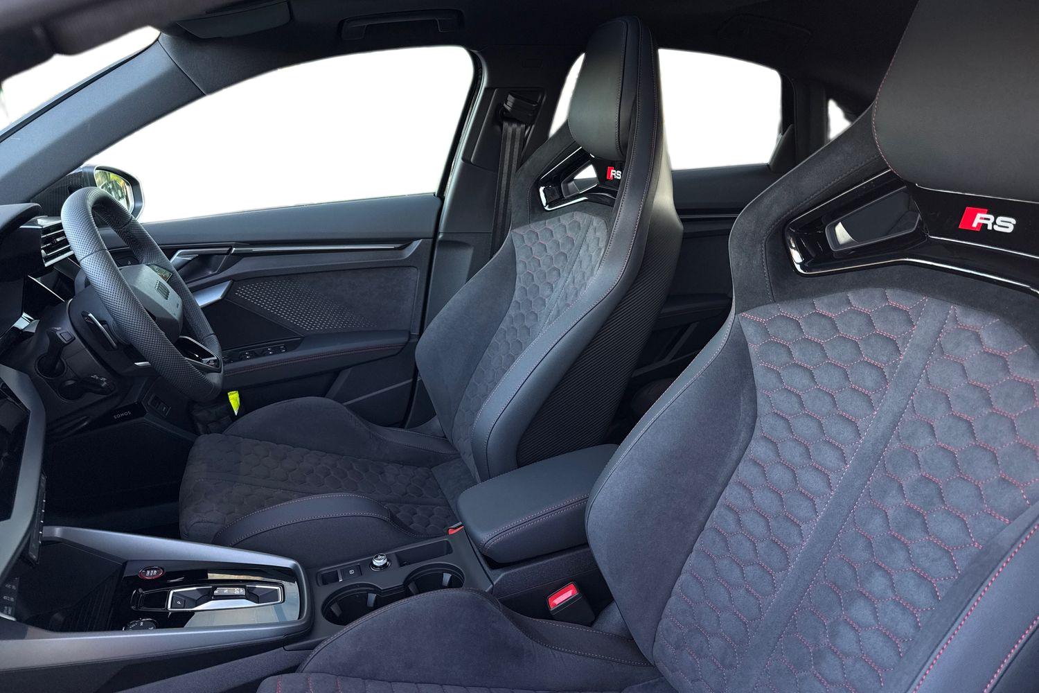 Used Audi RS3 2025 for sale - 76654360: Photo 10