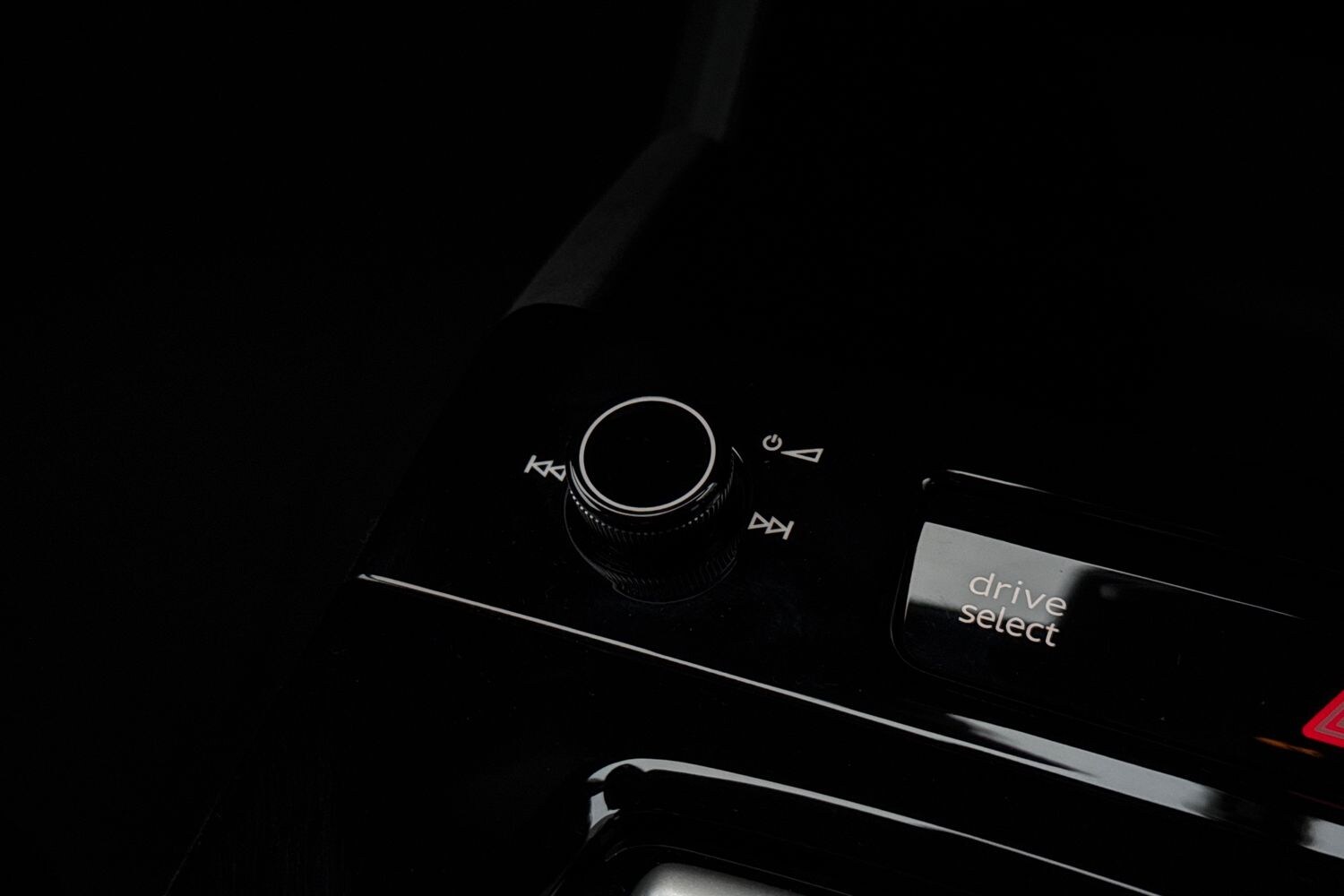 Used Audi Q6 e-tron 2026 for sale - 76697761: Photo 42