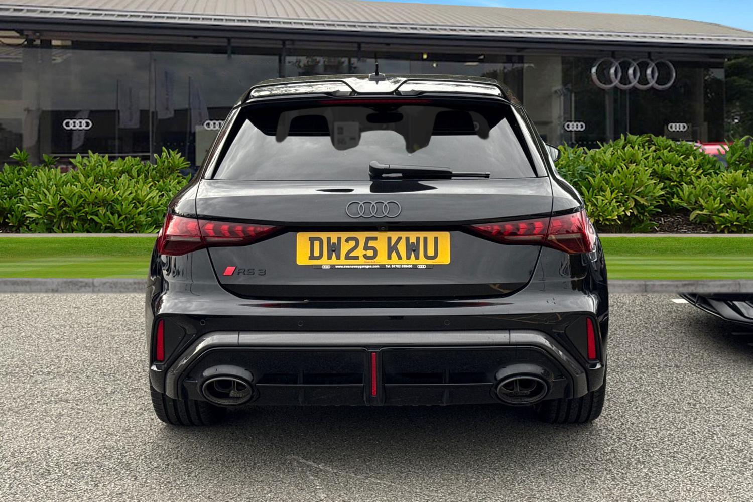 Used Audi RS3 2025 for sale - 76133613: Photo 4