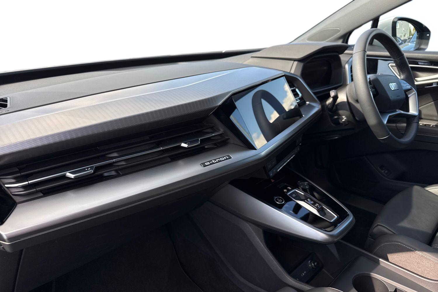 Used Audi Q4 e-tron 2024 for sale - 76017563: Photo 15