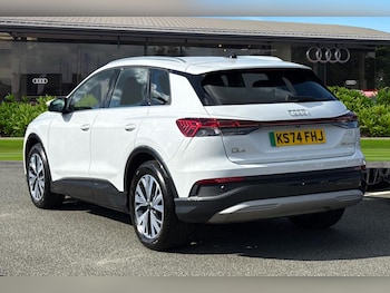 Used Audi Q4 e-tron 2024 for sale - 76017563: Photo 2