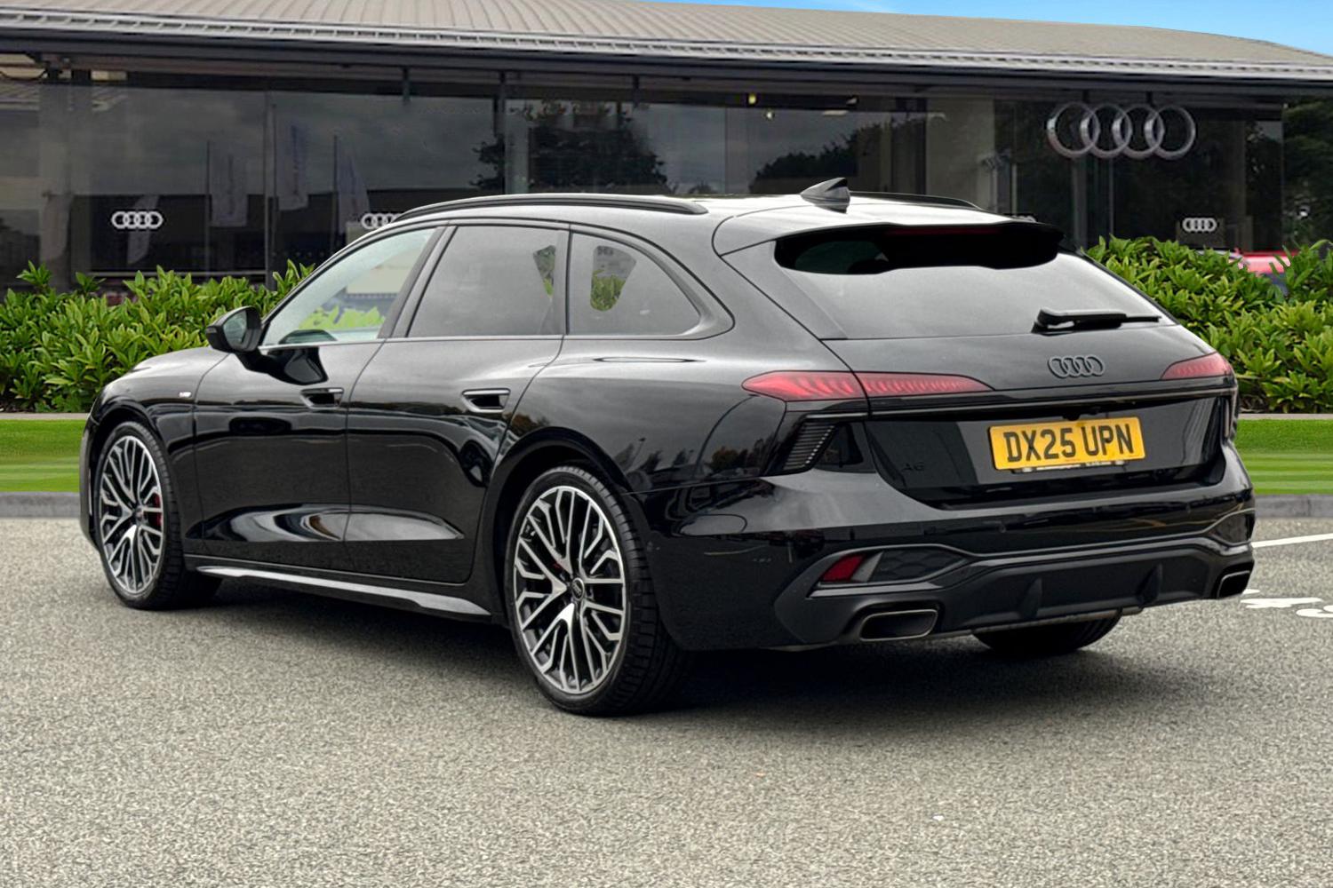 Used Audi A6 Avant 2025 for sale - 76256993: Photo 2