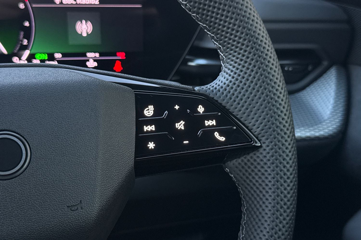 Used Audi SQ5 2025 for sale - 76746364: Photo 36