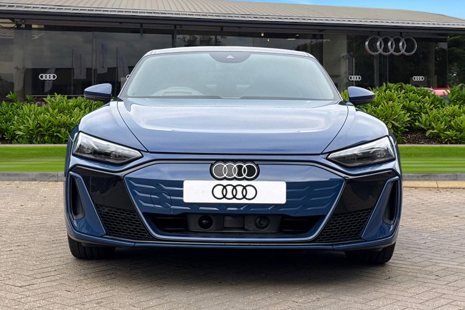Used Audi e-tron GT 2026 for sale - 77382912: Photo 5