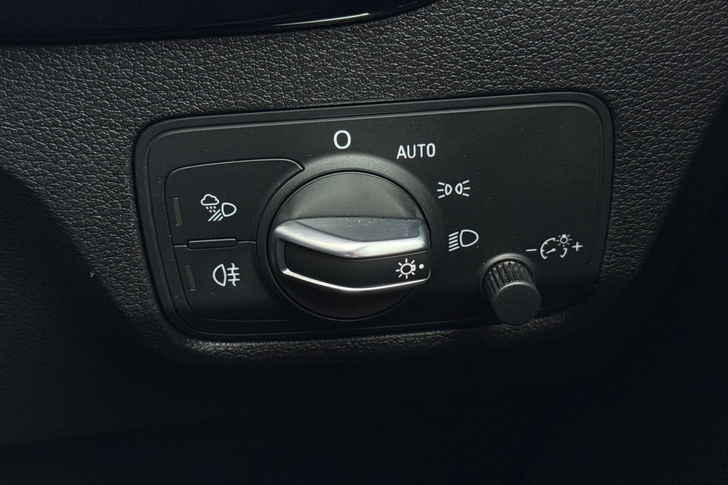 Used Audi Q2 2019 for sale - 76453578: Photo 43