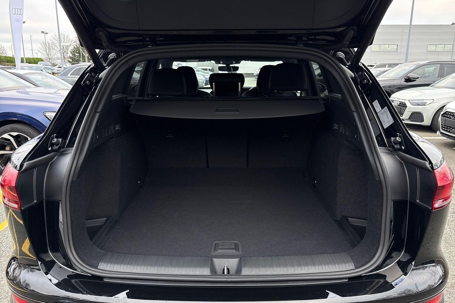 Used Audi Q6 e-tron 2026 for sale - 77275368: Photo 9