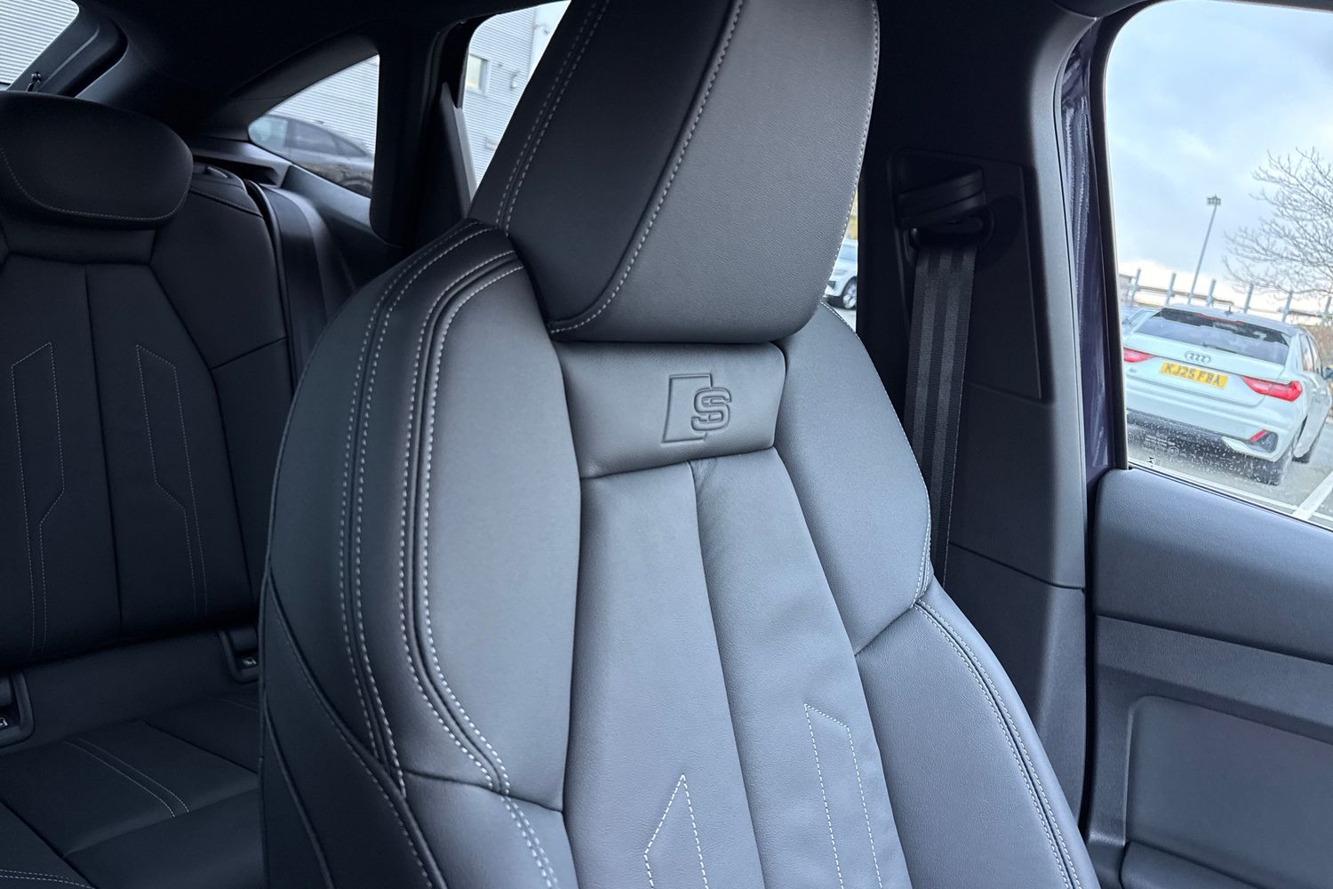 Used Audi Q4 e-tron 2026 for sale - 77382628: Photo 53