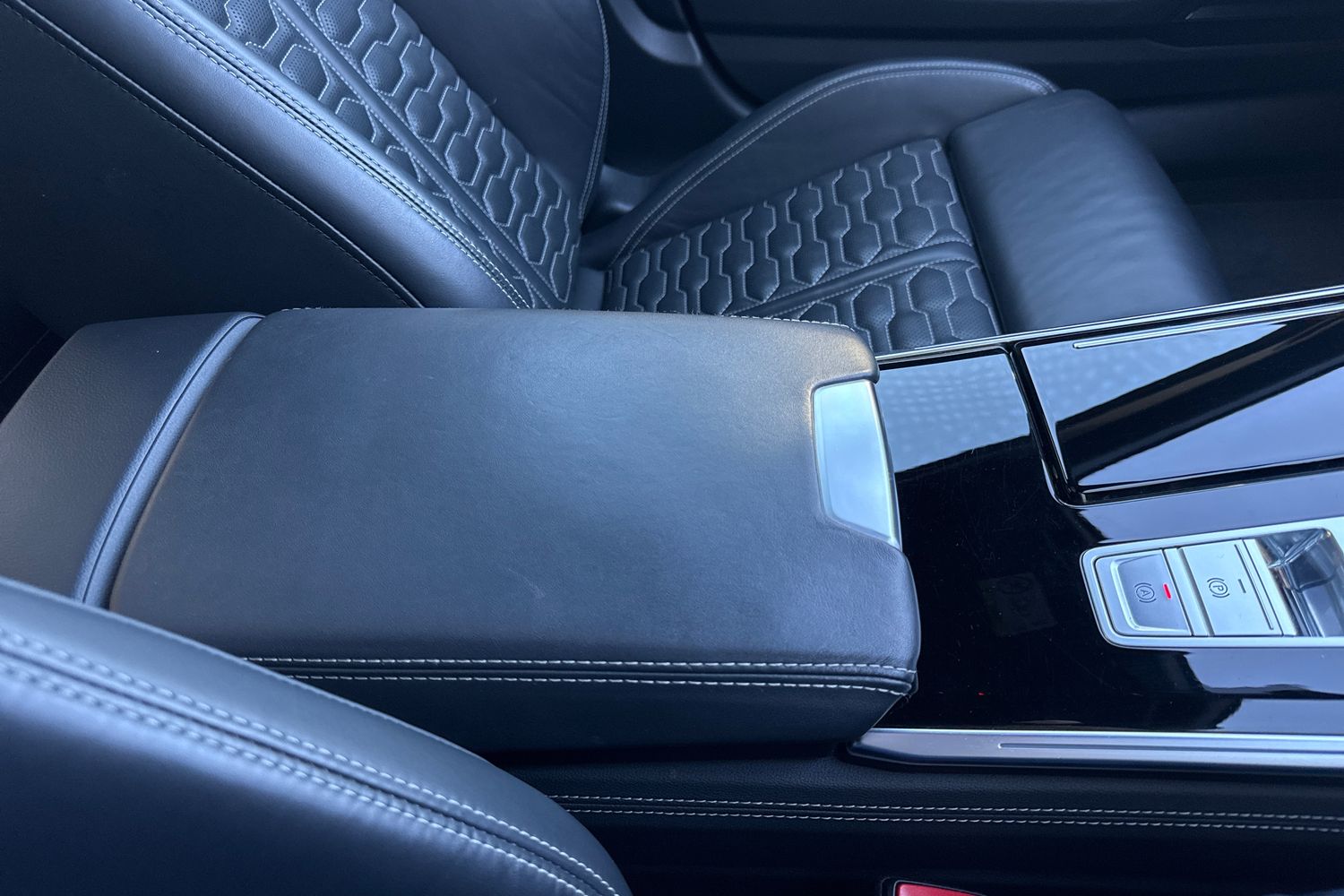 Used Audi RS6 2020 for sale - 76624901: Photo 53