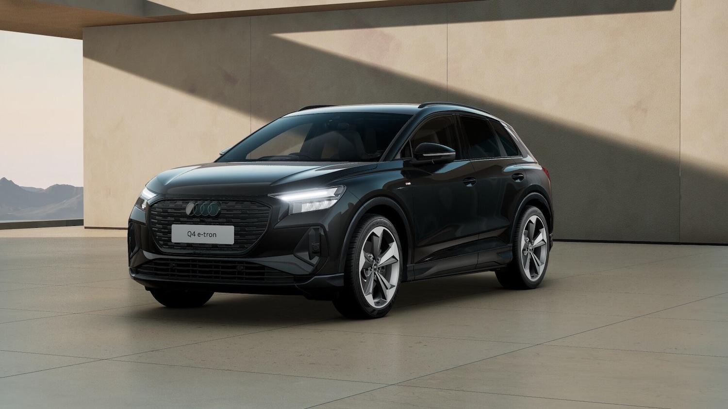 Used Audi Q4 e-tron 2025 for sale - 76546175: Photo 1