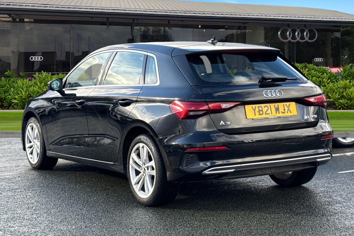 Used Audi A3 2021 for sale - 77577731: Photo 2