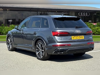 Used Audi Q7 2023 for sale - 78981146: Photo