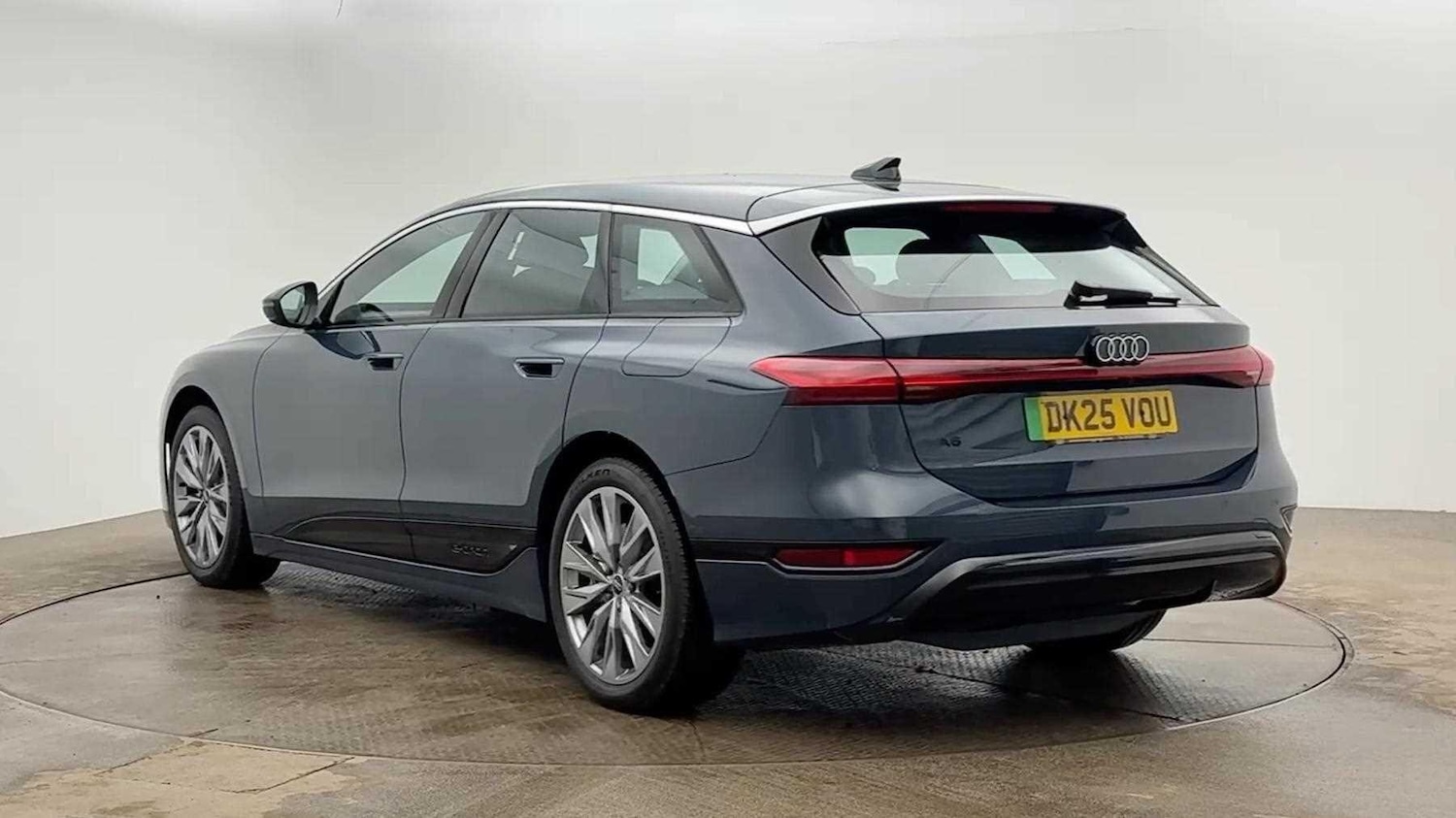 Used Audi A6 e-tron Avant 2025 for sale - 78177854: Photo 3