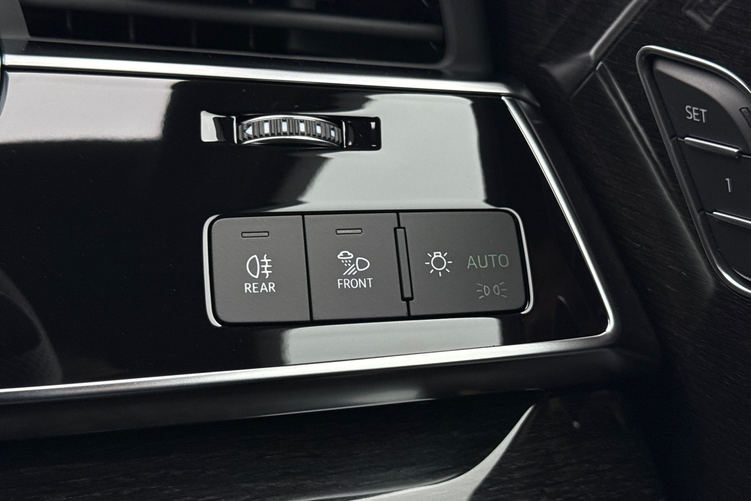 Used Audi SQ7 2026 for sale - 77313027: Photo 37