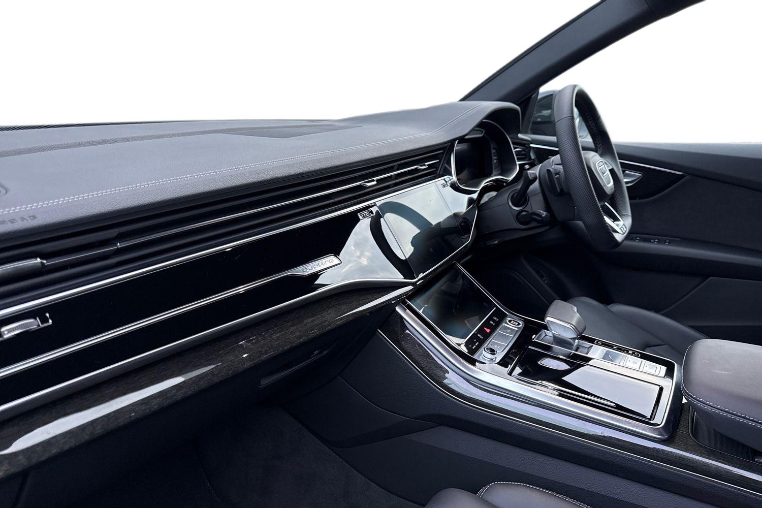 Used Audi Q8 2025 for sale - 77158800: Photo 14