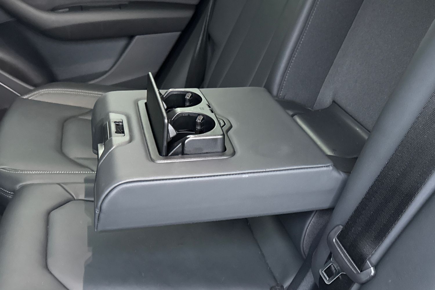 Used Audi Q8 2025 for sale - 77158800: Photo 44