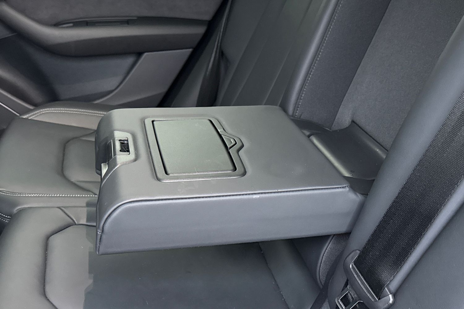 Used Audi Q8 2025 for sale - 77158800: Photo 46