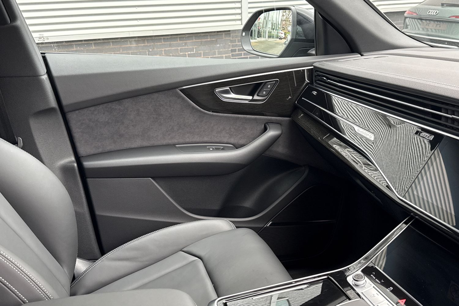 Used Audi Q8 2026 for sale - 77436125: Photo 19