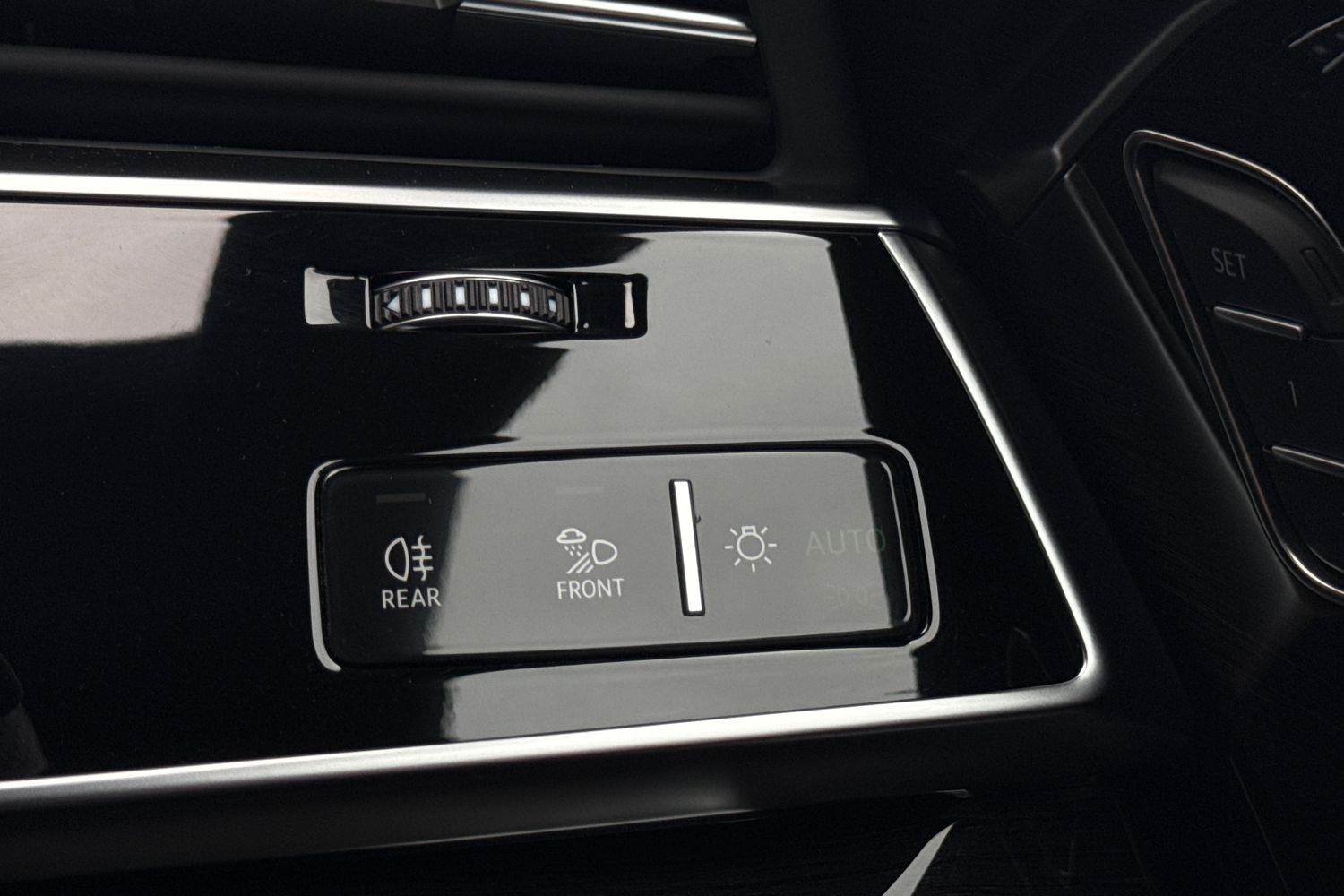 Used Audi Q8 2026 for sale - 77436125: Photo 43